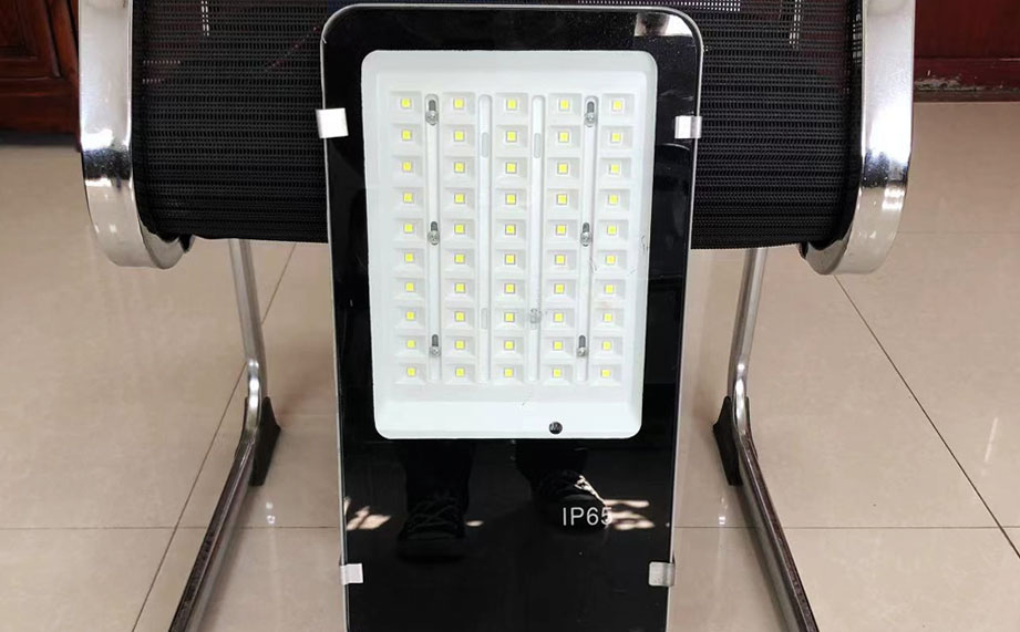 太阳能路灯，太阳能路灯维修，保定鑫月光电